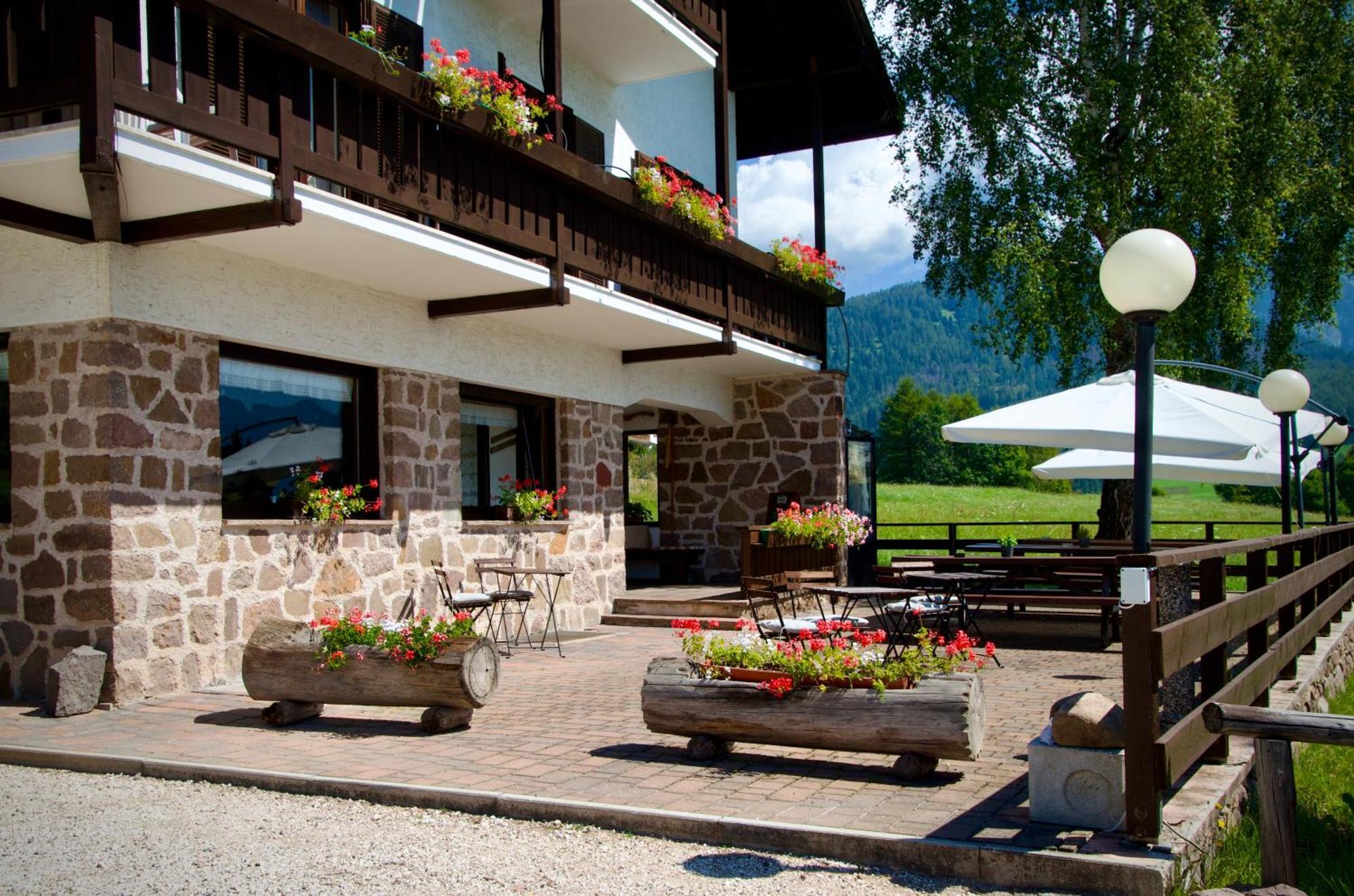 Hotel Garni Edy Daiano Exterior photo